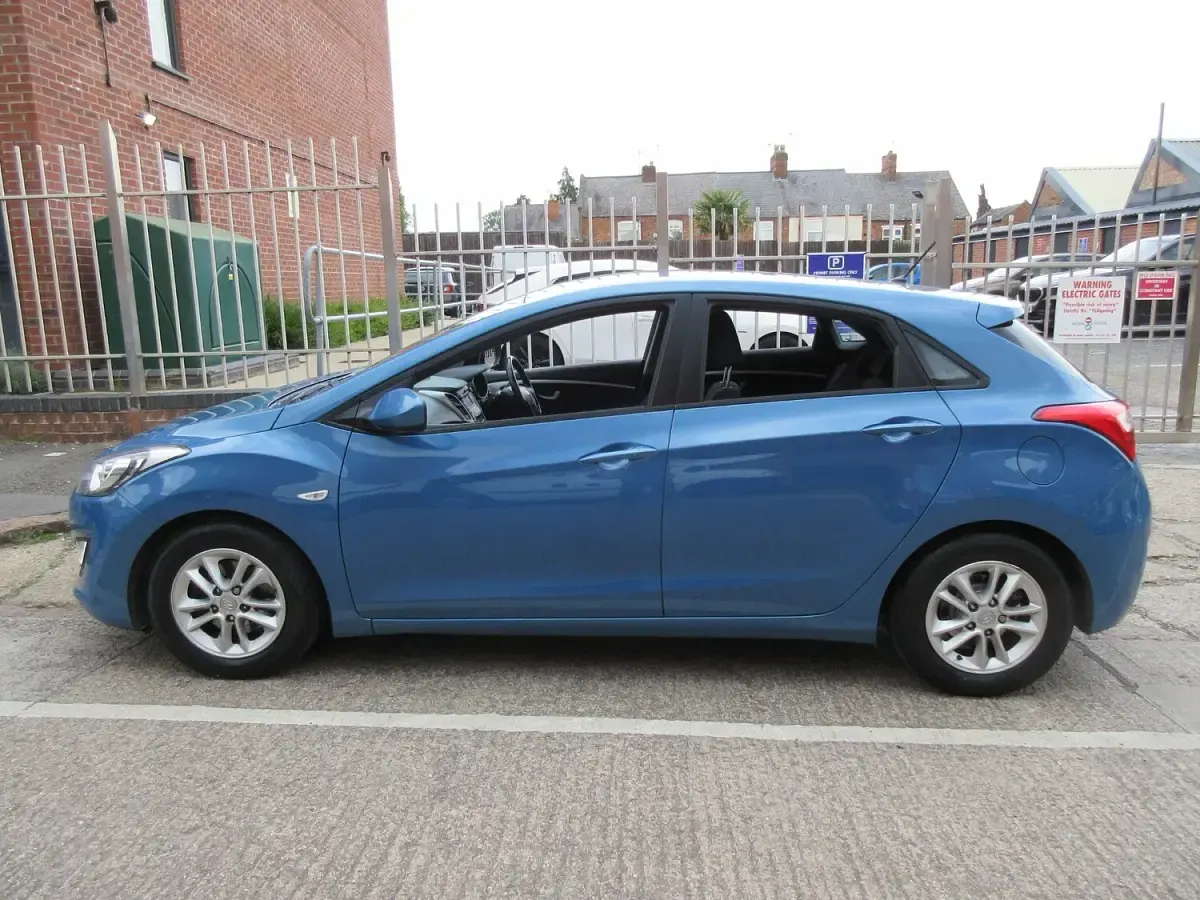 Used Hyundai i30 Active 2014 Blue Hatchback