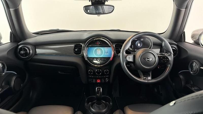 Used Mini Cooper Exclusive 134 HP (98 kW) 2022 Black Hatchback