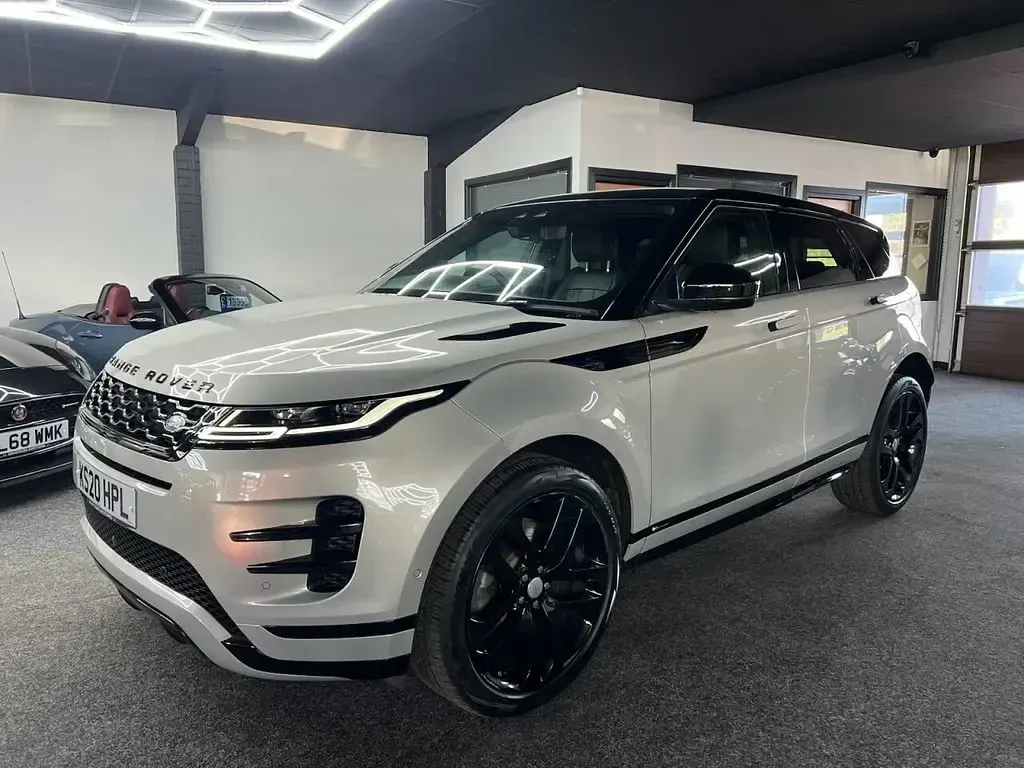Used Land Rover Range Rover evoque HSE Dynamic 240 HP (176 kW) 2020 Silver SUV
