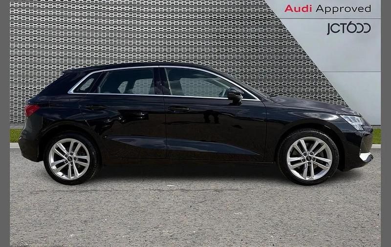 Used Audi A3 e-tron Sport 200 HP (147 kW) 2025 Black Hatchback