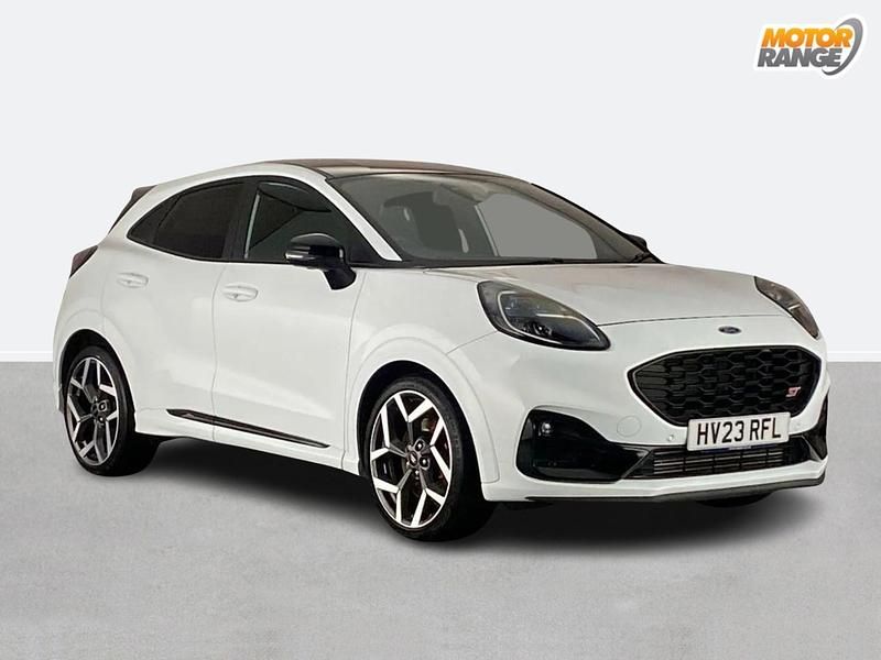 White Used 2023 Ford Puma ST Hatchback | £19,495 (Fair price) - Image 1/4