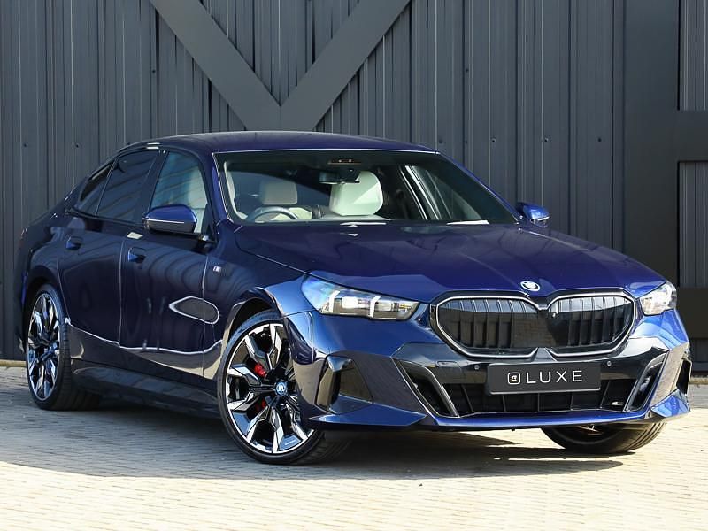Used BMW 550e Comfort Edition 489 HP (359 kW) 2025 Blue SUV