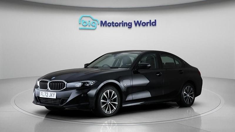 Used BMW 330e Sport Line 292 HP (214 kW) 2022 Black Sedan