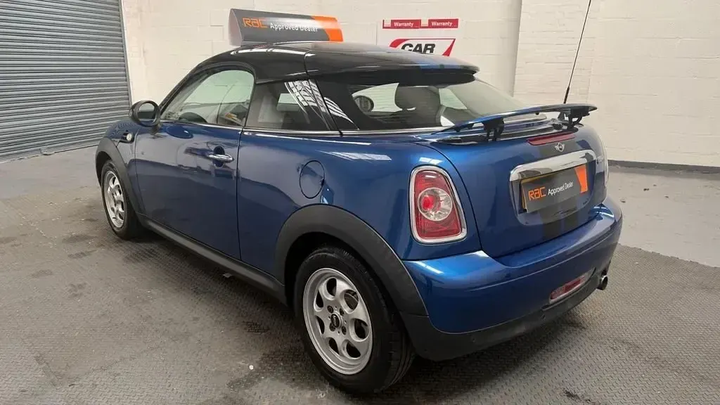 Used Mini Cooper Coupé 122 HP (89 kW) 2013 Blue Coupe