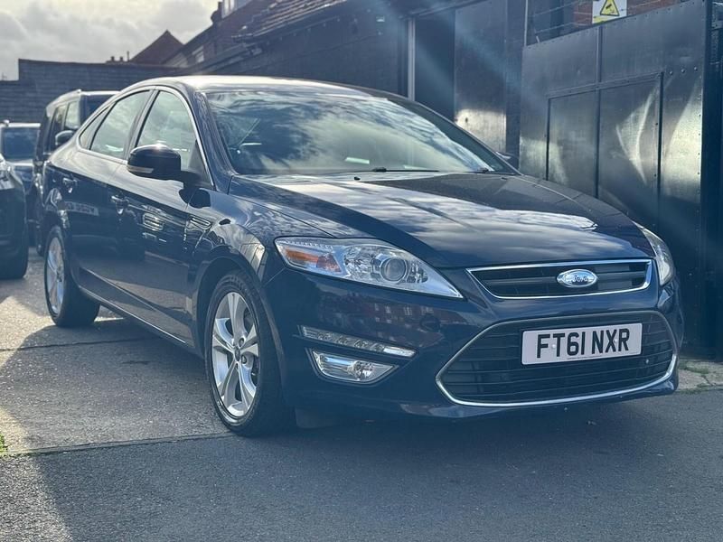 Blue Used 2012 Ford Mondeo Titanium X Hatchback | £2,990 (Fair price) - Image 1/4