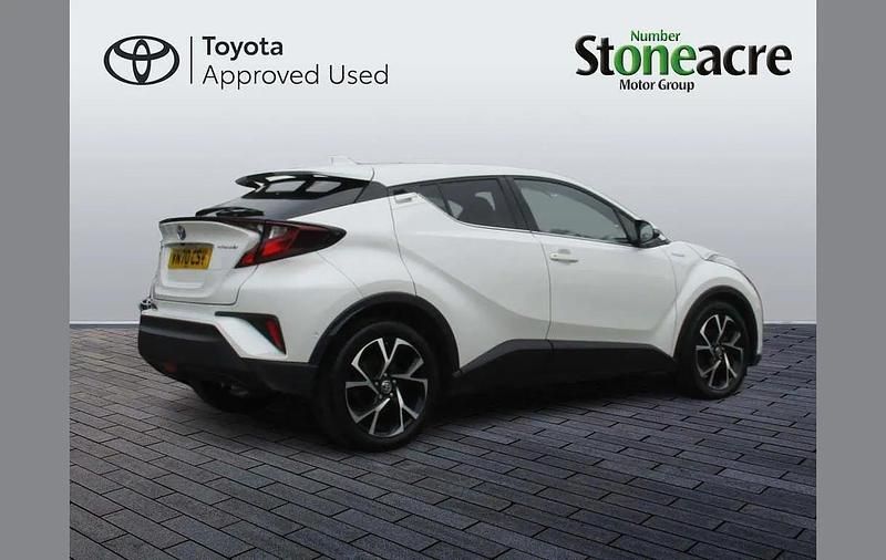 Used Toyota C-HR Design 122 HP (89 kW) 2020 White SUV