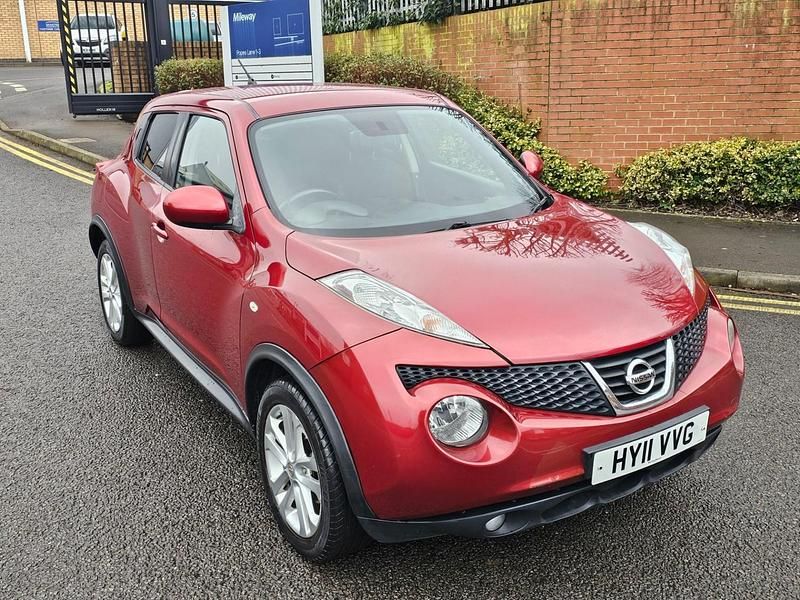 Used Nissan Juke Acenta 2011 Red SUV