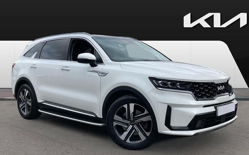 Used 2023 Kia Sorento Vision SUV | £39,872 (Fair price) - Image 1/4