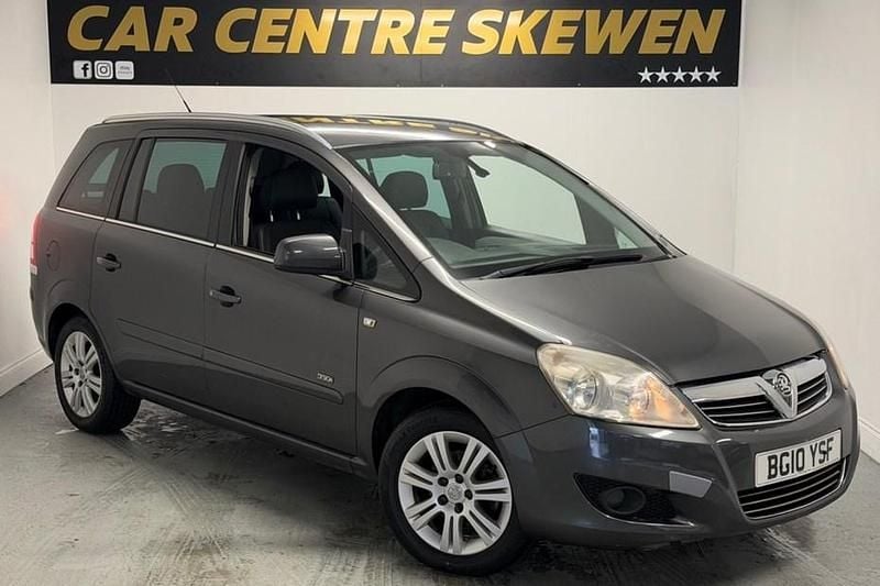 Used Vauxhall Zafira Design Edition 115 HP (84 kW) 2010 Grey MPV