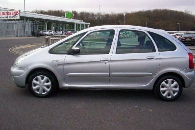 Used Citroën Xsara Picasso 95 HP (69 kW) 2003 MPV