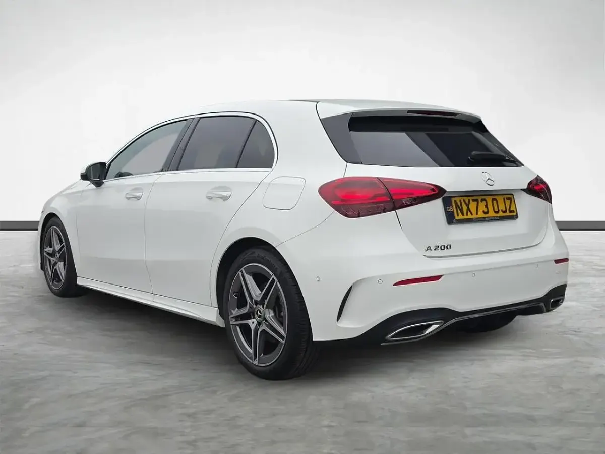 Used Mercedes A200 Executive 175 HP (128 kW) 2024 White Hatchback