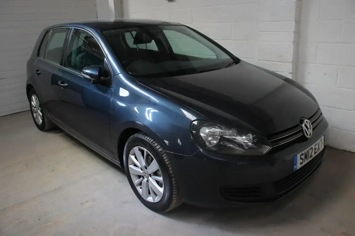 Used VW Golf VII Match 120 HP (88 kW) 2012 Blue Hatchback