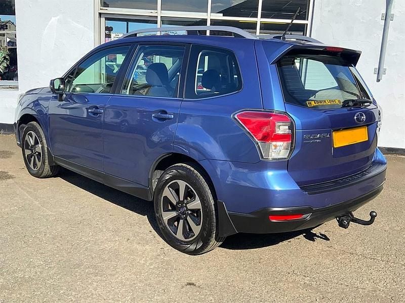 Used Subaru Forester 147 HP (108 kW) 2017 Horizon blue metallic SUV