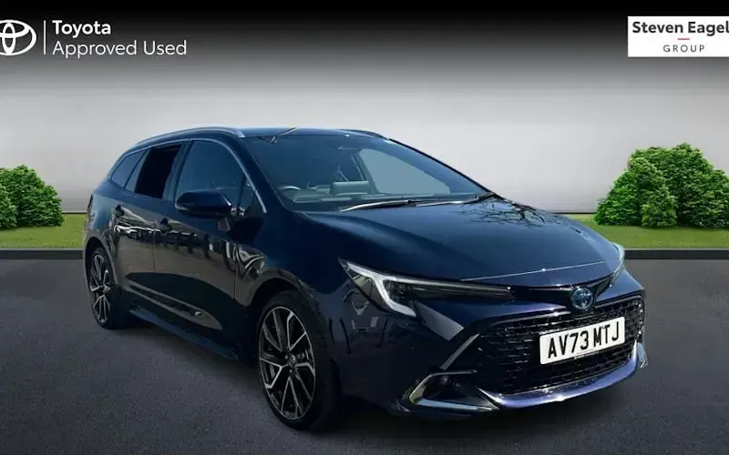 Used Toyota Corolla 140 HP (102 kW) 2026 Estate
