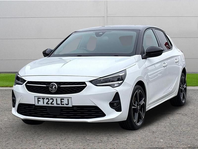 Used Vauxhall Corsa Edition 99 HP (72 kW) 2022 White Hatchback