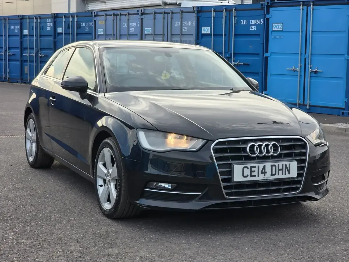 Używany Audi A3 Sport 150 KM (110 kW) 2014 Czarny Hatchback