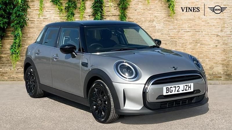 Silver Used 2022 Mini Cooper Classic Hatchback | £18,870 (Fair price) - Image 1/4