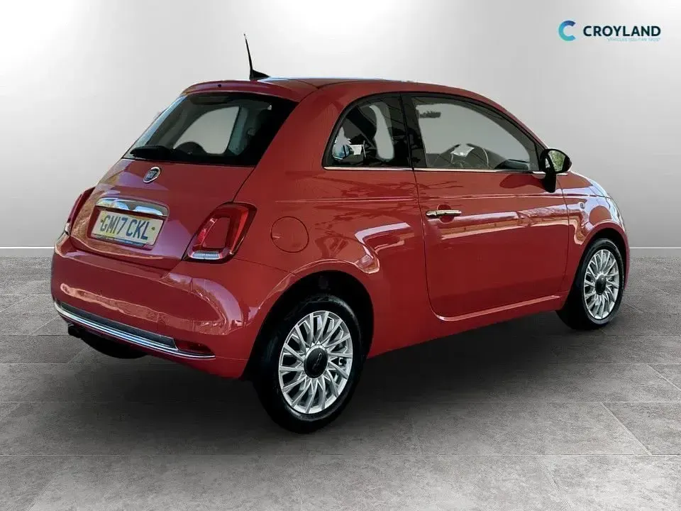 Used Fiat 500 Lounge 85 HP (62 kW) 2017 Pink Hatchback