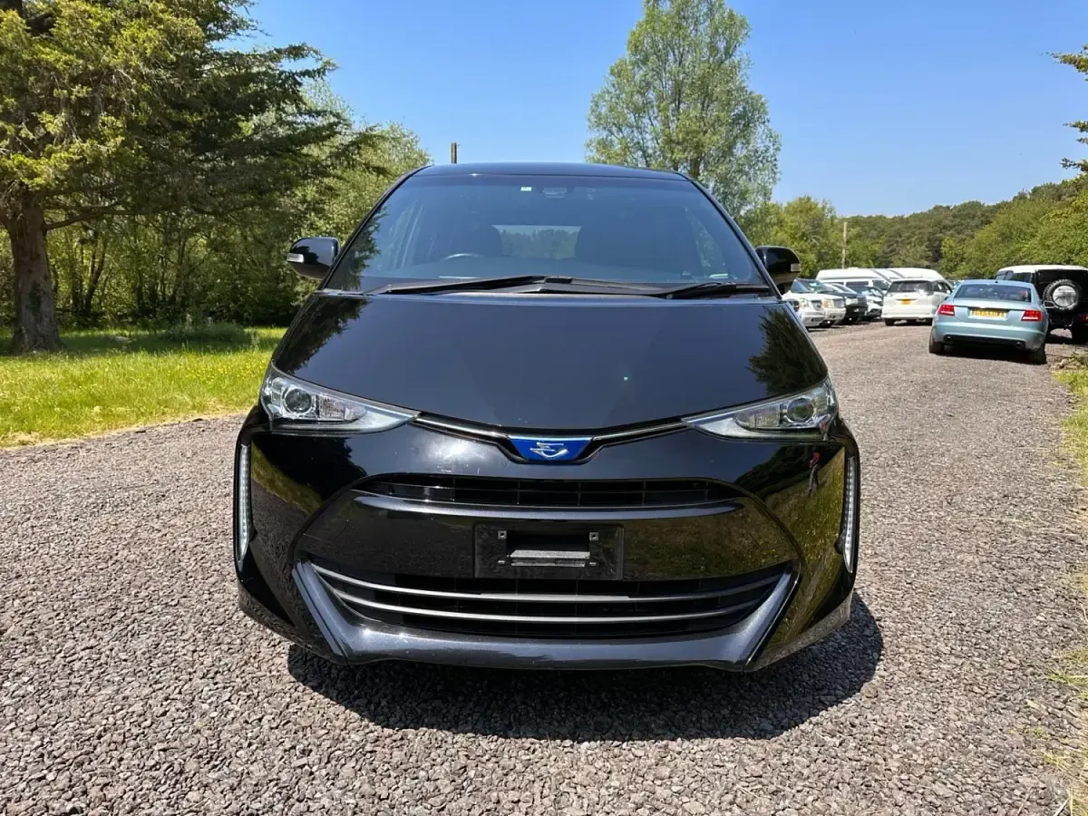 Usado Toyota Estima Hybrid Premium 2018 Preto Monovolume