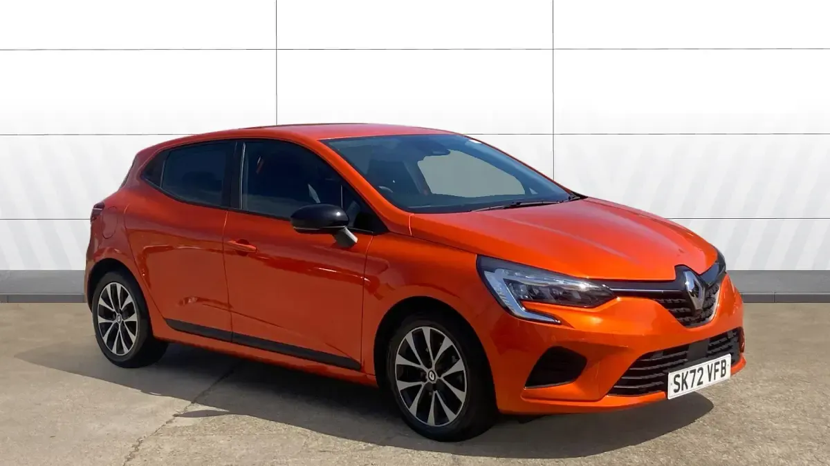 Used Renault Clio Evolution 145 HP (106 kW) 2023 Hatchback