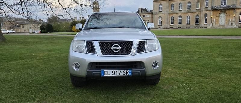 Used Nissan Navara Tekna 2012 Silver Pickup