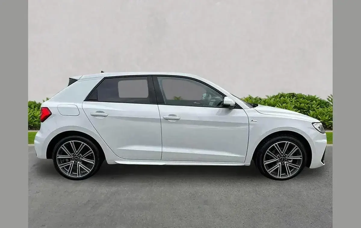 Nowe Audi A1 S-Line 113 KM (83 kW) 2025 Other SUV