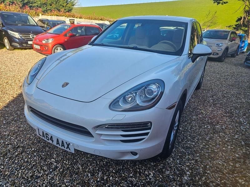 Used Porsche Cayenne 300 HP (220 kW) 2025 White SUV