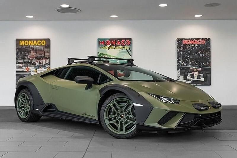 Green Used 2024 Lamborghini Huracán Coupe | £239,950 (Good price) - Image 1/1