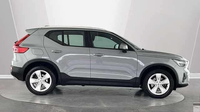 Used Volvo XC40 Core 161 HP (118 kW) 2024 SUV