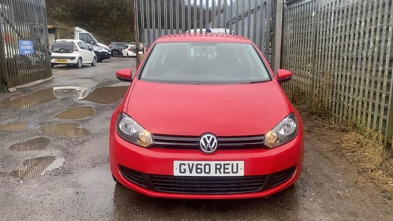 Begagnad VW Golf VI 79 HK (58 kW) 2011 Röd Halvkombi