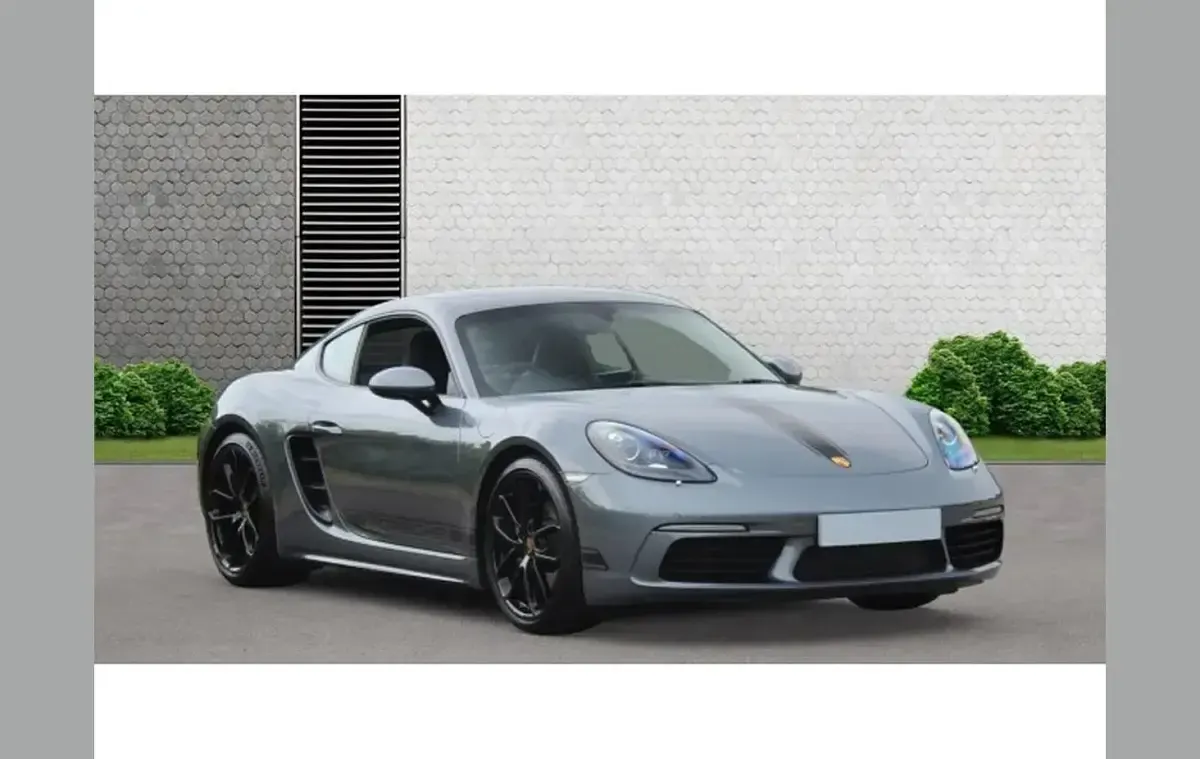 Used Porsche Cayman Edition 300 HP (220 kW) 2025 Grey Coupe