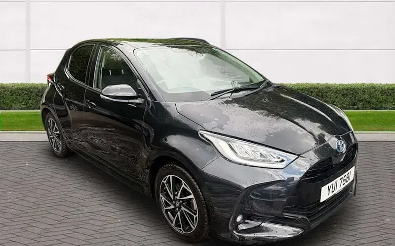 Used Toyota Yaris Design 116 HP (85 kW) 2023 Hatchback