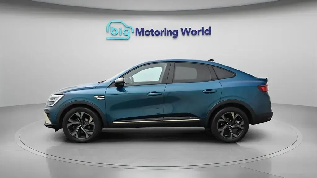 Używany Renault Arkana Engineered 145 KM (106 kW) 2023 Niebieski SUV