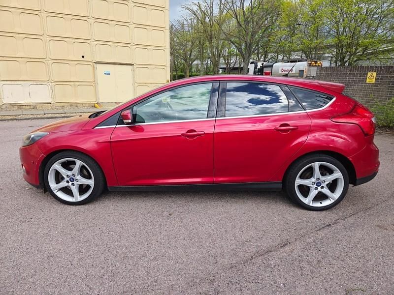 Used Ford Focus Titanium 2013 Red Hatchback
