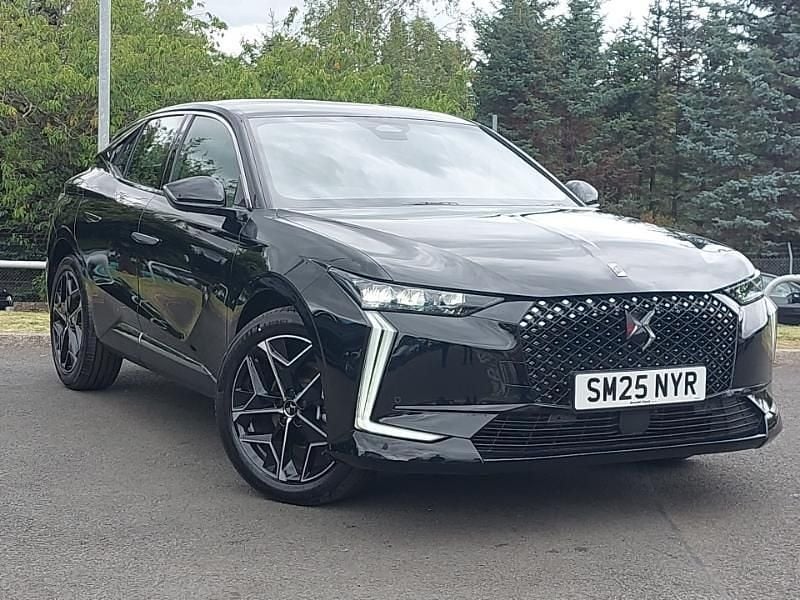 Black New 2025 DS Automobiles DS4 Hatchback | £25,998 (Fair price) - Image 1/4