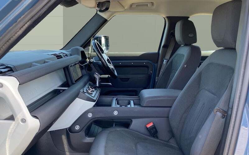 Used Land Rover Defender S 200 HP (147 kW) 2021 SUV