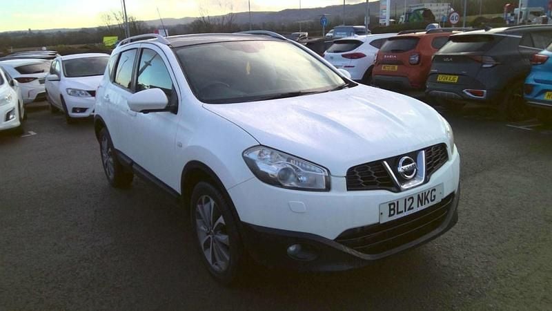 Used Nissan Qashqai Tekna 130 HP (95 kW) 2012 White SUV
