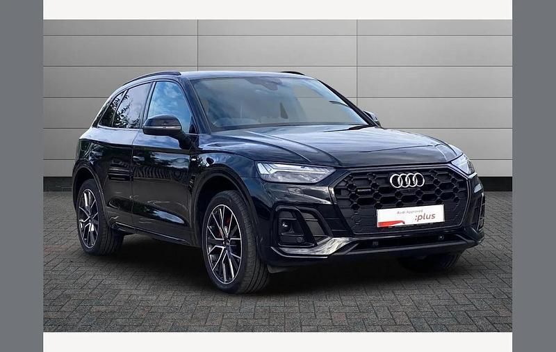 Mythos black Used 2022 Audi Q5 Comfort SUV | £36,595 (Fair price) - Image 1/4