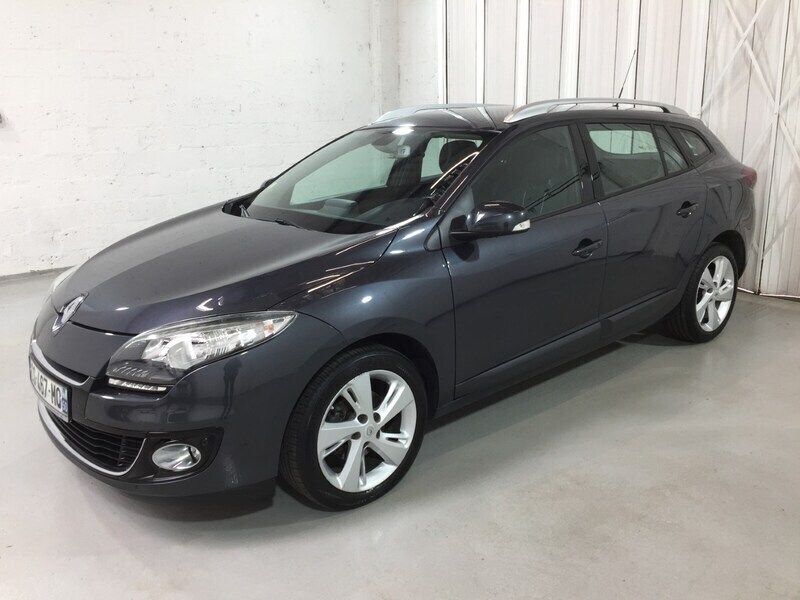 Black Used 2013 Renault Mégane GrandTour Estate | £5,650 (Expensive) - Image 1/4