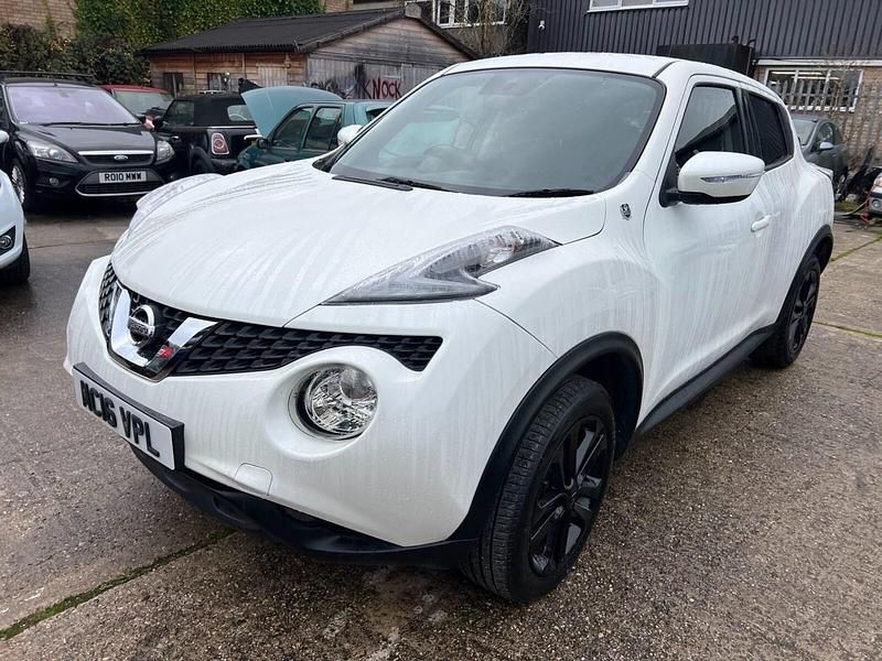 Used Nissan Juke Acenta 115 HP (84 kW) 2016 White SUV