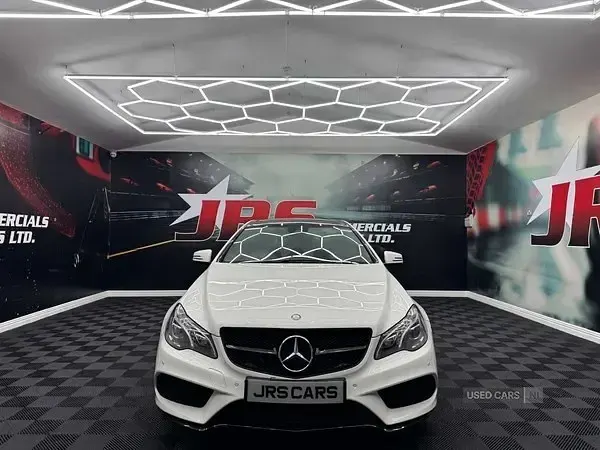 Usado Mercedes E350 AMG line 2016 Branco Coupé