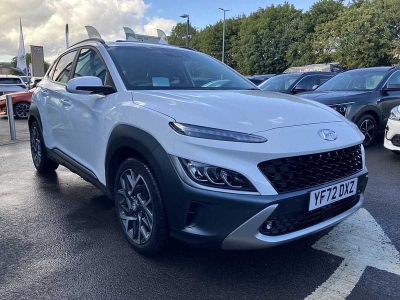Atlas white Used 2022 Hyundai Kona Ultimate SUV | £19,000 (Fair price) - Image 1/4