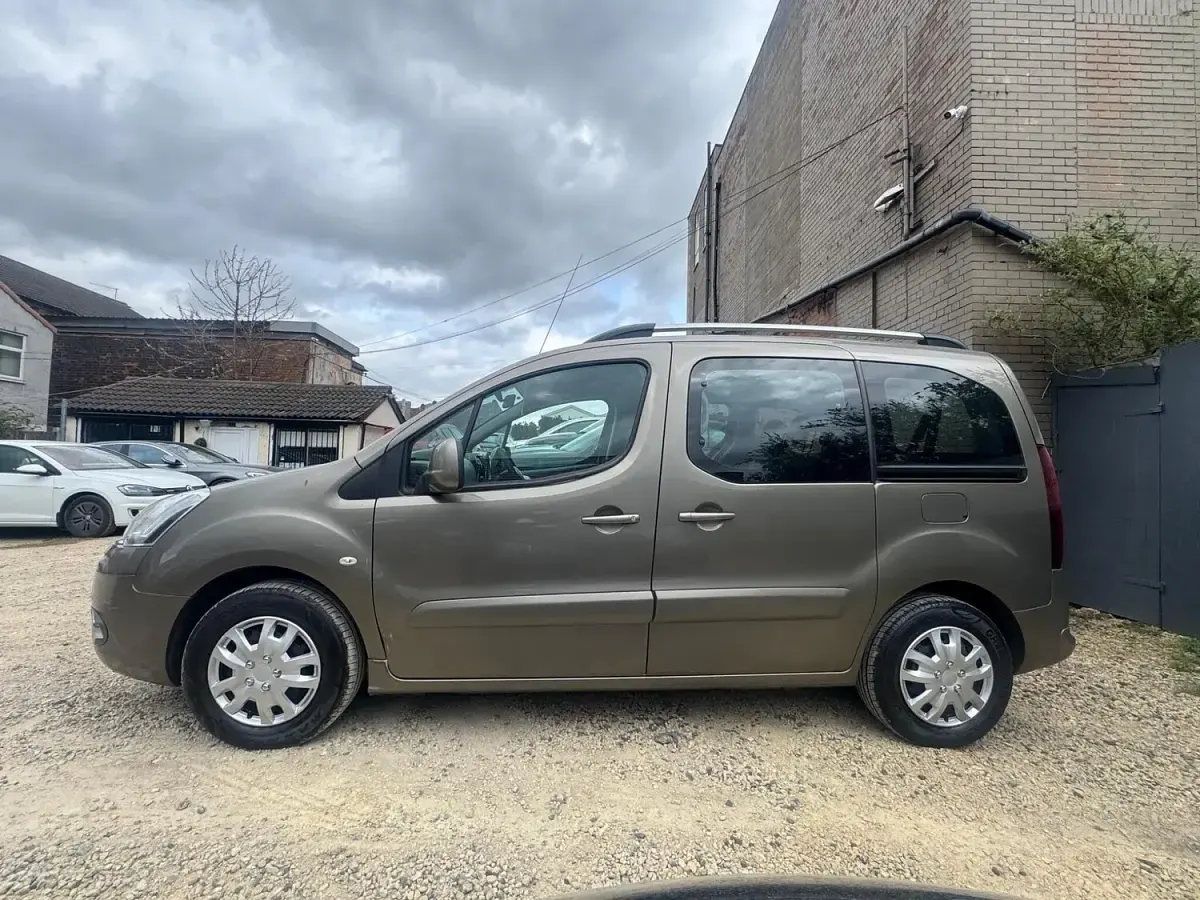 Used Citroën e-Berlingo VTR Sport 2013 Brown MPV