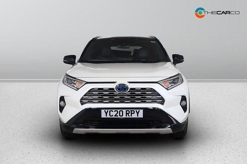 Used Toyota RAV4 218 HP (160 kW) 2020 White/black SUV