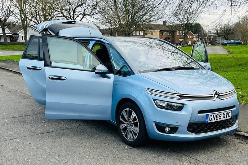Blue Used 2015 Citroën Grand C4 Picasso Exclusive MPV | £4,000 (Good price) - Image 1/1