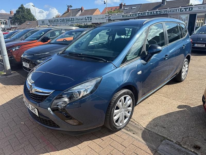 Blue Used 2015 Vauxhall Zafira MPV | £4,995 (Fair price) - Image 1/4