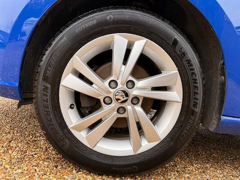 Used Skoda Fabia SE 2021 Blue Hatchback