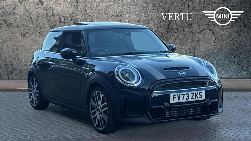 Other Used 2023 Mini Cooper S Exclusive Hatchback | £22,821 (Fair price) - Image 1/3