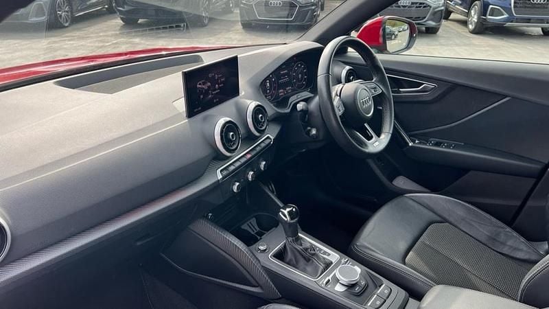 Used Audi Q2 S-Line 150 HP (110 kW) 2021 Red SUV