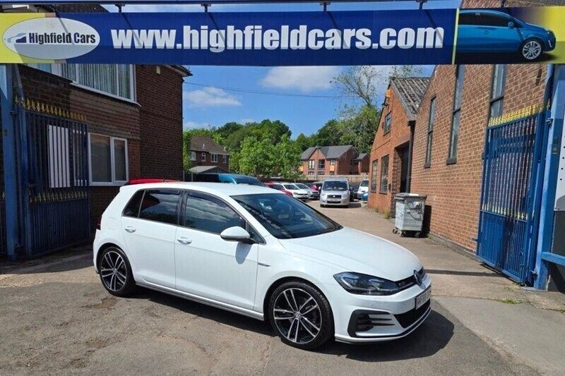 White Used 2018 VW Golf VII GTD Hatchback | £14,490 (Fair price) - Image 1/1